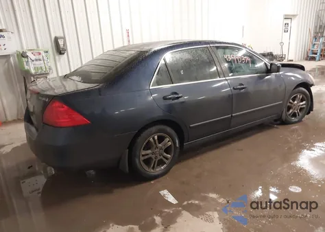 2006 Honda Accord 2.4 Se z USA, uszkodzony, nr VIN 1HGCM56316A148386